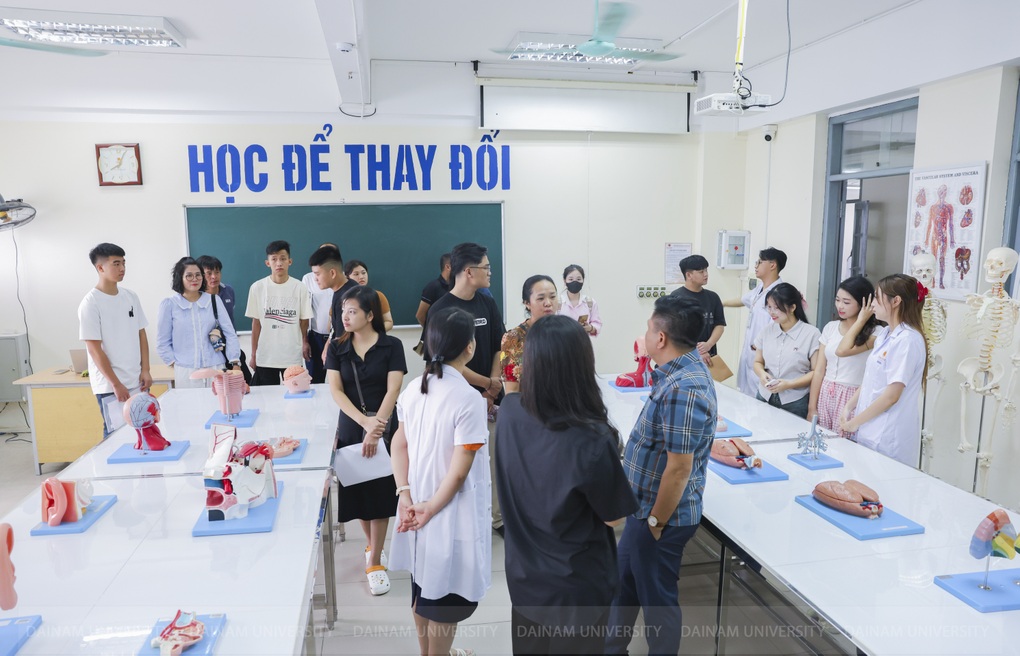 Đại Học Đại Nam Đón 6.000 Tân Sinh Viên, Tiếp Tục Nhận Hồ Sơ Nhiều Ngành Học - 6