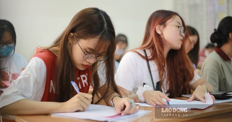 Lý Do Hơn 122.000 Thí Sinh Từ Chối Nhập Học Đại Học