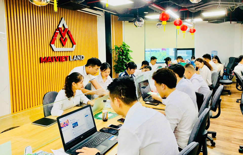 Trường Cao Đẳng Thương Mại V&Amp;Agrave; Du Lịch H&Amp;Agrave; Nội Hỗ Trợ V&Amp;Agrave; Tạo Điều Kiện Cho Sinh Vi&Amp;Ecirc;N Đi L&Amp;Agrave;M Th&Amp;Ecirc;M Tại Dn Để Trang Bị Kỹ Năng V&Amp;Agrave; C&Amp;Oacute; Thu Nhập.