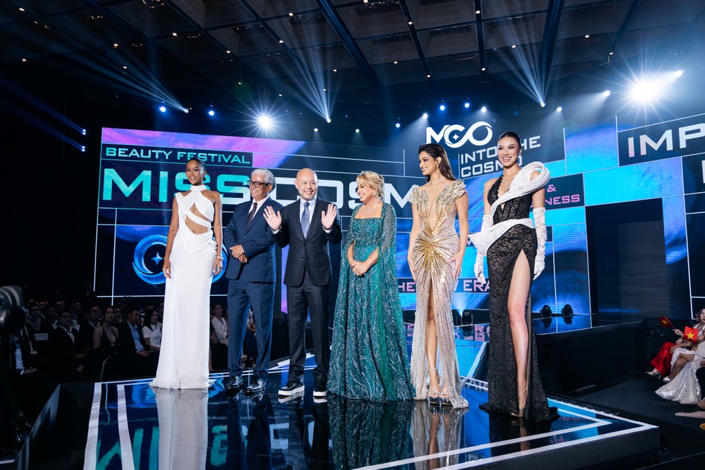 Thí Sinh Ukraine Vấp Ngã, 2 Người Đẹp Bất Ngờ Rút Lui Tại Miss Cosmo 2024 - 1