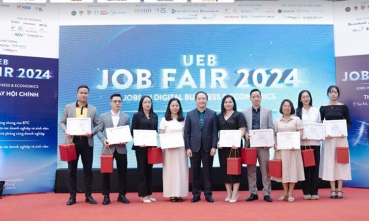 Nền Tảng Tuyển Dụng Job3S.vn Tiên Phong Tích Hợp 20 Loại Ai Đồng Hành Cùng Ngày Hội Việc Làm Ueb Job Fair 2024