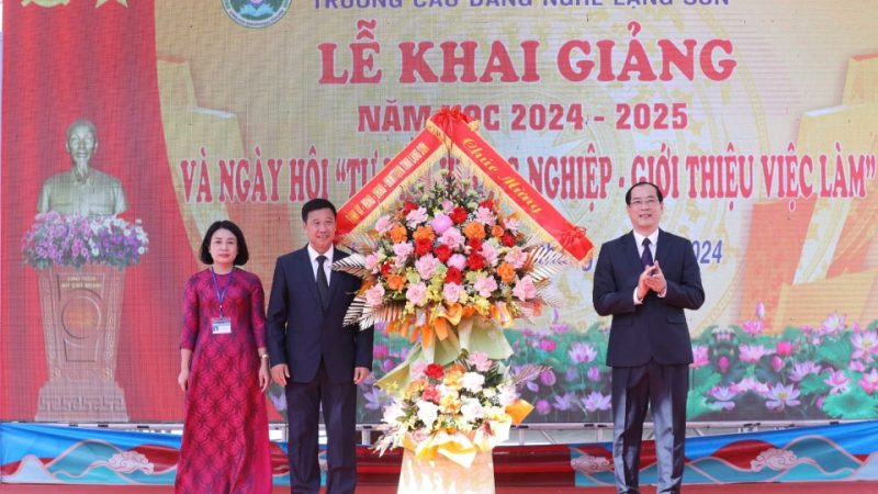 Trường Cao Đẳng Nghề Lạng Sơn Khai Giảng Năm Học 2024-2025 Và Tổ Chức Ngày Hội Tư Vấn Hướng Nghiệp – Giới Thiệu Việc Làm – Báo Lạng Sơn: Tin Tức Mới Nhất, Chính Xác, Uy Tín